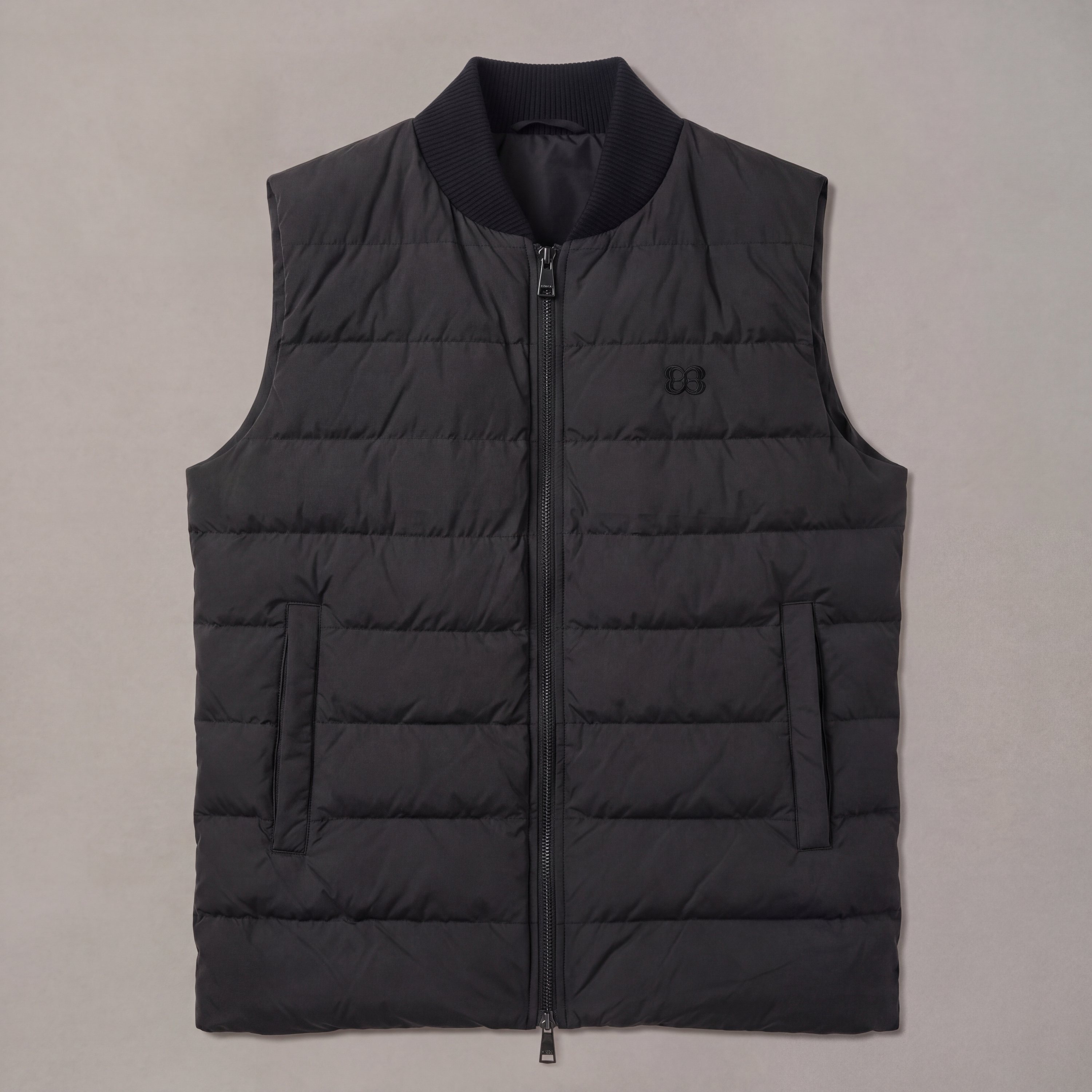 Antraciet gewatteerd vest