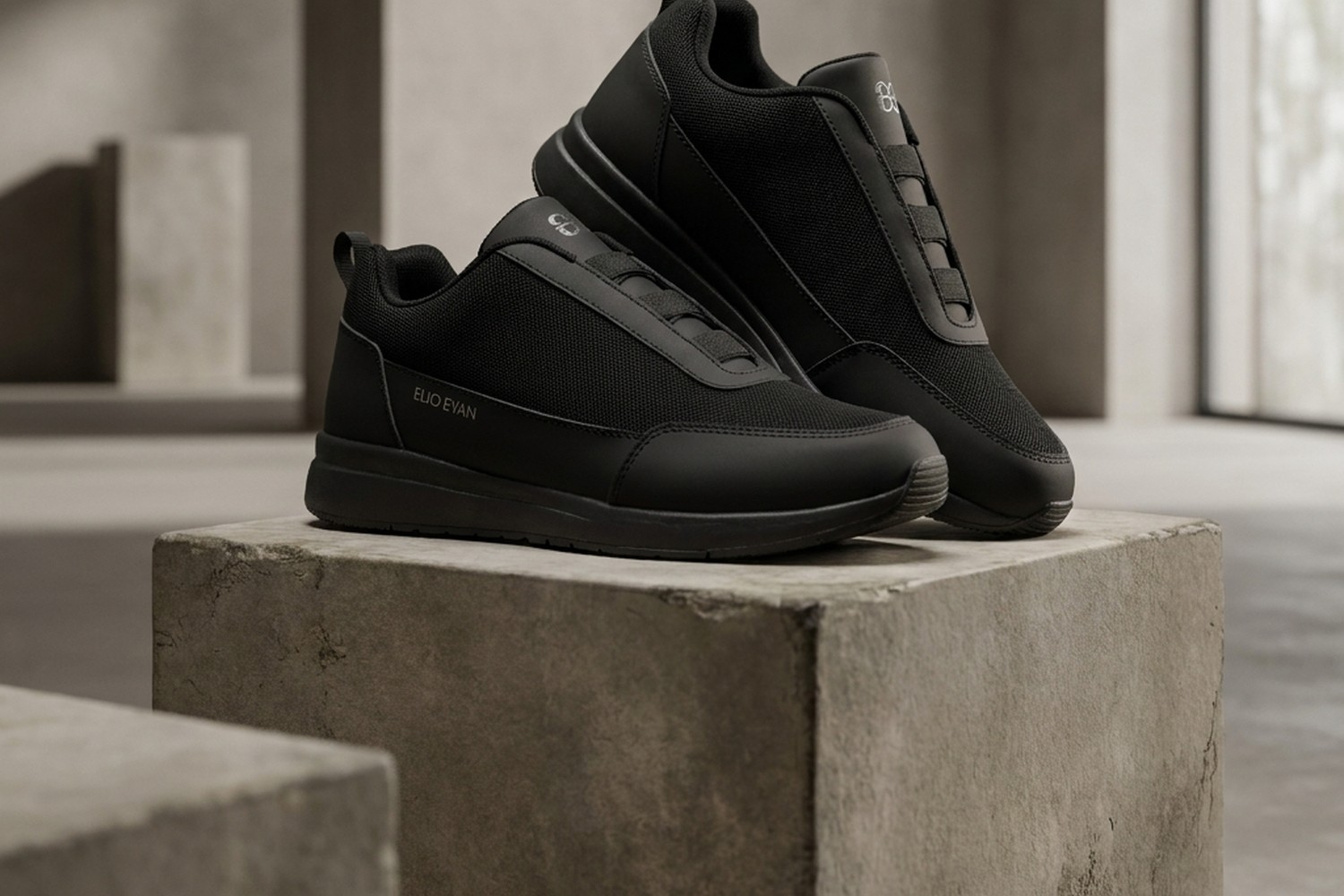 URBAN GLIDE TRAINERS